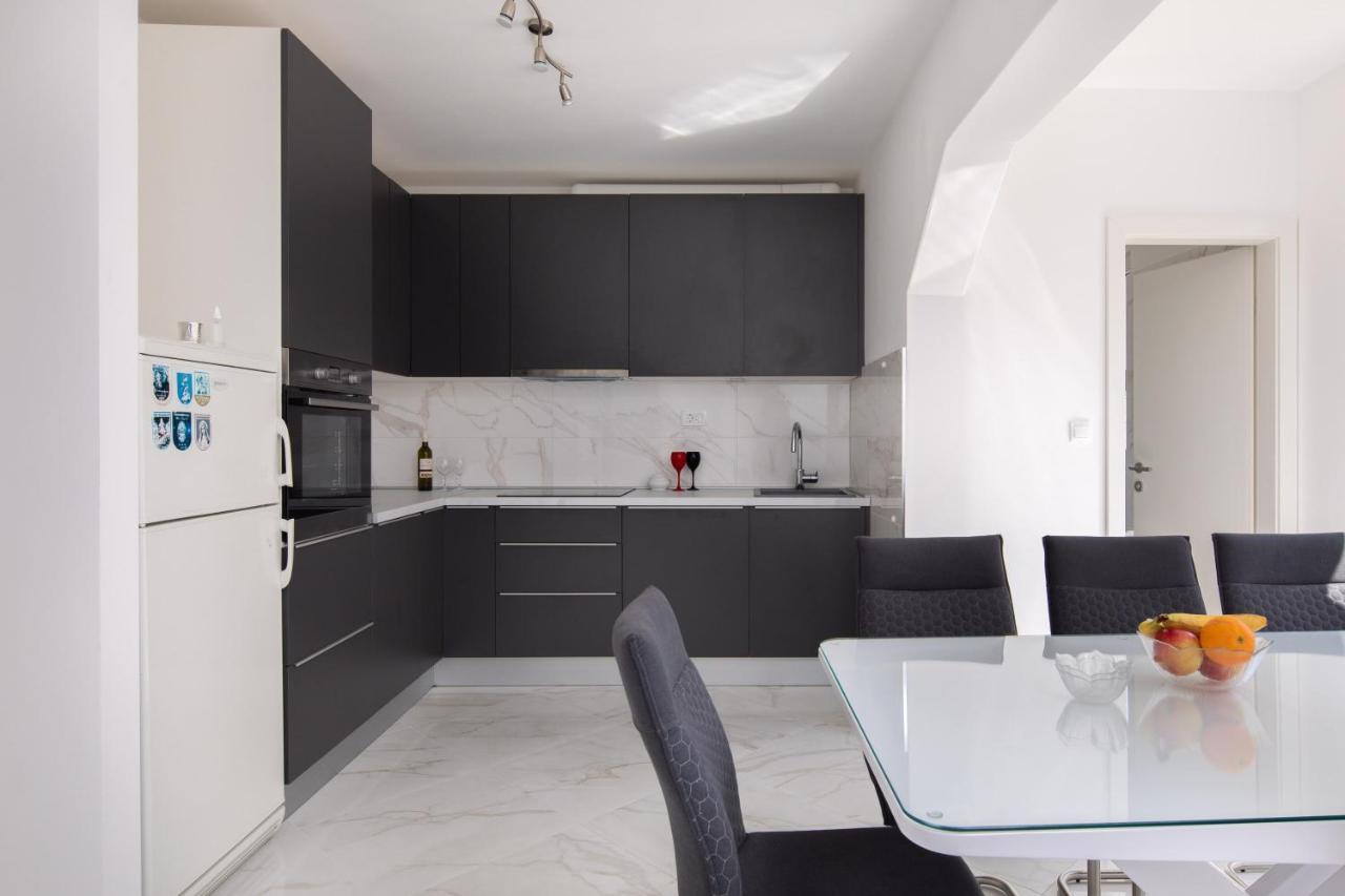 City Apartment Domagoj Omiš Zewnętrze zdjęcie
