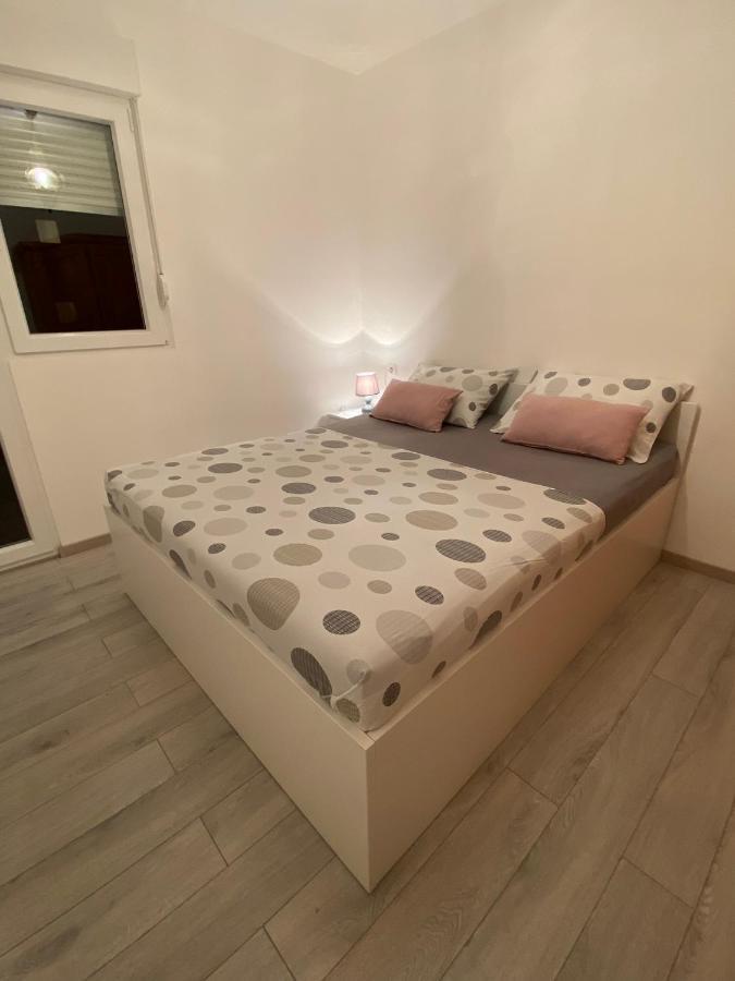 City Apartment Domagoj Omiš Zewnętrze zdjęcie